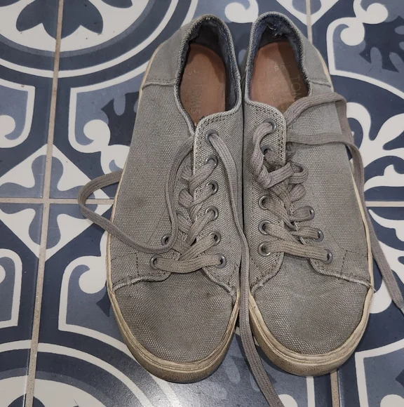 💣 5 For $20 Toms Gray Women's Sneakers - Picture 5 of 9